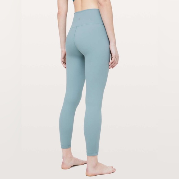 Lululemon Wunder Under High-Rise 7/8 Tight *Full-On Luxtreme 25" - Picture 7 of 7